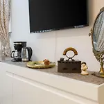 Apartamento Apartment Scherbl - 1 One-Bedroom Apartment & 2 Private Rooms Near Park Marjan, Split Split