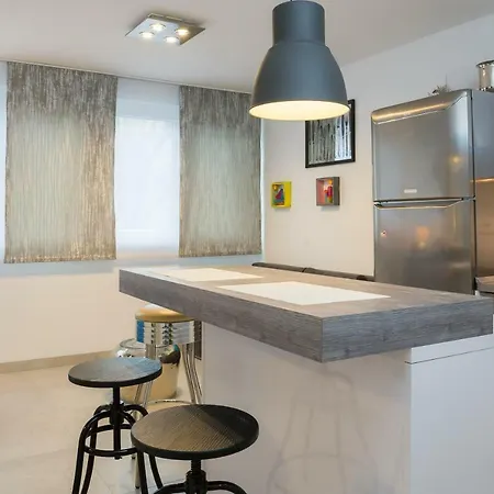 Apartment Scherbl - 1 One-Bedroom Apartment & 2 Private Rooms Near Park Marjan, Split Apartment Split