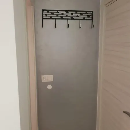 Apartment Apartment Scherbl - 1 One-Bedroom Apartment & 2 Private Rooms Near Park Marjan, Split Split