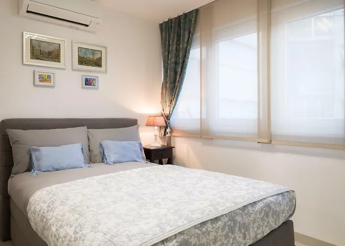 Apartment Scherbl - 1 One-Bedroom Apartment & 2 Private Rooms Near Park Marjan, Split