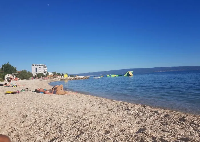 Apartment Scherbl - 1 One-Bedroom Apartment & 2 Private Rooms Near Park Marjan, Split Apartment Split